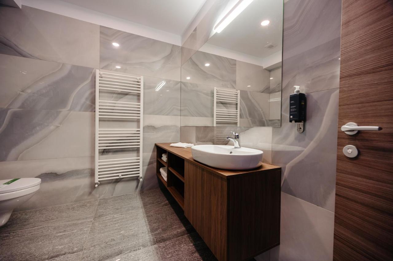 Hotel Ariata Scheia المظهر الخارجي الصورة