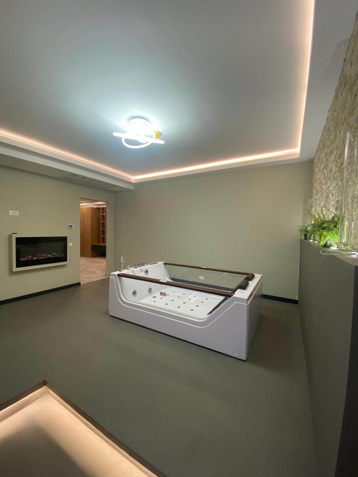 Hotel Ariata Scheia المظهر الخارجي الصورة